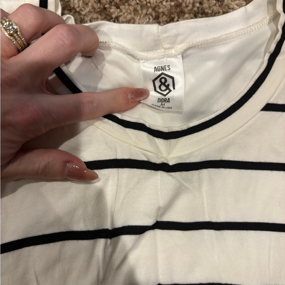 Agnes & Dora tiered tunic tanks bundle - Picture 3 of 6